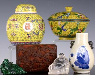 Estate Coll Chinese Cinnabar Box Blue White Vase Cloisonne Bowl Stone Figures