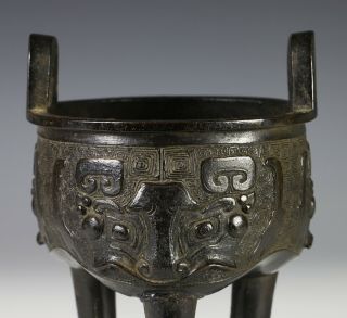 Antique Chinese Bronze Tripod Footed Censer - Ming Dynasty 4