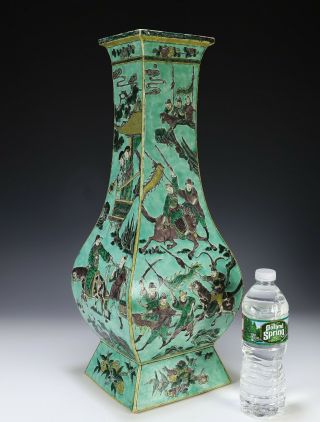 Very Large and Impressive Antique Chinese Famille Verte Porcelain Vase - 19c 2