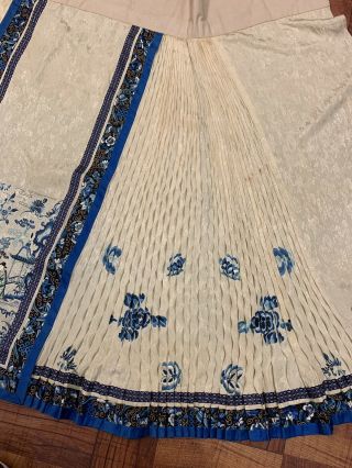 Antique Chinese Qing Dynasty 19th Century Embroidery Silk Skirt  8