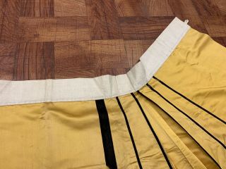 Antique Chinese Qing Dynasty 19th Century Embroidery Silk Yellow Skirt 10