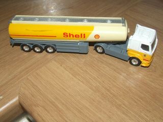 Corgi 1/50 Scale Diecast Model Truck 75102 - Erf Tanker - Shell