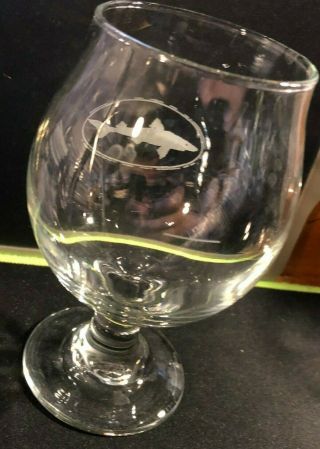 DOGFISH HEAD Craft Brewery MILTON Delaware 10 oz Snifter Beer Glass Frost White 2
