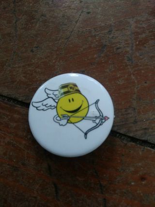Waffle House Cupid Smiley Face Rare Pin