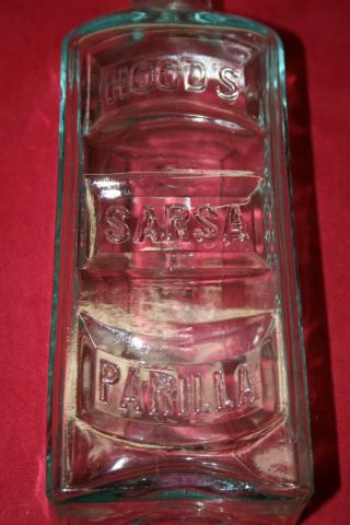 Vintage Hood ' s Sarsaparilla Apothecaries Bottle - Lowell,  Mass.  - Cond. 3