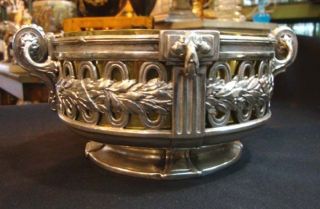 ANTIQUE GALLIA FRENCH SILVER PLATED METAL CENTER PIECE. 2