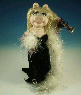 Franklin Heirloom - Muppets - Miss Piggy - Millenium Porcelain Doll Nib