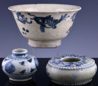 Estate Coll.  3 Chinese Ming Dynasty Blue White Fish Bowl Lotus Water Pot Jars