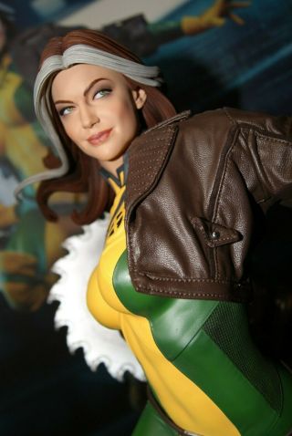 Rogue Maquette Limited Edition Statue 47/2000 Sideshow Collectibles