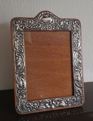 LARGE ANTIQUE CHESTER STERLING SILVER PHOTOGRAPH FRAME J & R GRIFFIN 1906 3