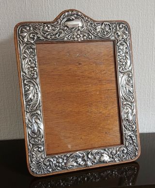 LARGE ANTIQUE CHESTER STERLING SILVER PHOTOGRAPH FRAME J & R GRIFFIN 1906 5