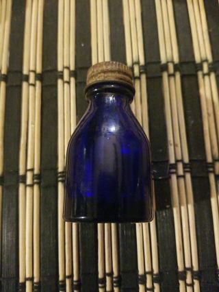 Vintage/antique Vicks Vaporub Cobalt Blue Medicine Bottle