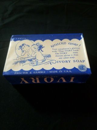 vintage 1940 ' s Ivory Soap medium Bar.  