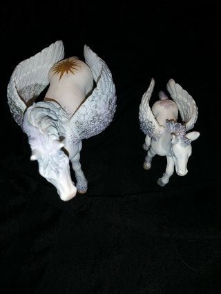 Schleich D - 73527 Pegasus 2009 And Pegasus Pony 2010 In