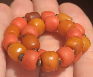 Antique Chinese Natural Baltic Amber And Undyed Old Natural Coral Beads Bracelet