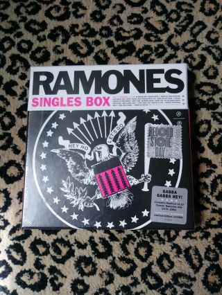 Ramones ‎singles Box Set 10 X 7 " Lp 1976 - 1980 Singles Record Store Day Rsd Vinyl