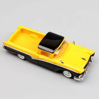 Classic 1:43 Scale 1957 Ford Ranchero Metal Diecast Pickup Truck Car Model Toys