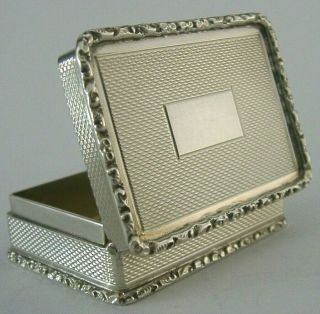 Quality Philip Kydd Sterling Silver Engine Turned Snuff Box 1994