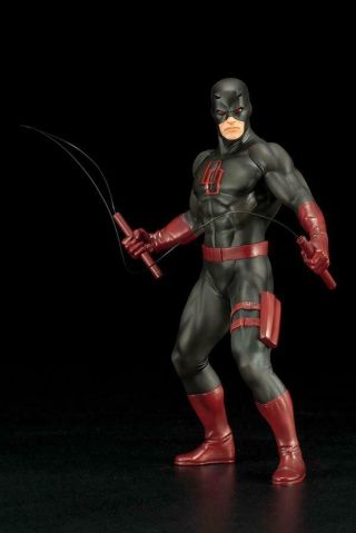 Kotobukiya: The Defenders Daredevil Black Suit Artfx,  Statue
