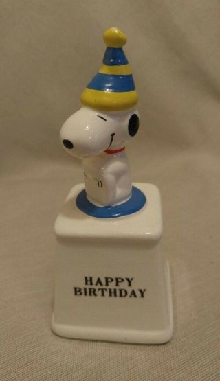 Vintage 1966 Snoopy Peanuts Ceramic Happy Birthday Figurine Cake Topper Rare