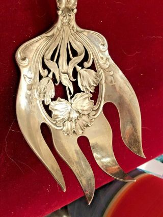 Antique Sterling Silver Gorham Serving Fork Art Nouveau 4.  6 Oz Whiting Lily