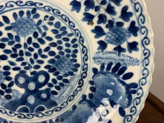 18th C.  KANGXI CHINESE BLUE AND WHITE DISH GRASS MARK IN UNDERGLAZE BLUE DOUBLE 4