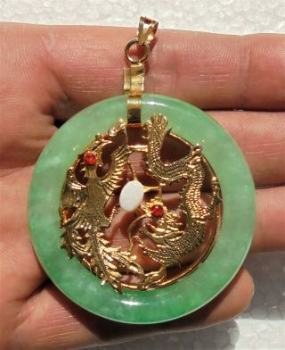 Cina (china) : Fine Chinese Green Jade Donut And Opal Pendant