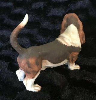 Porcelain Basset Hound Dog Figurine Andrea by Sadek 7733 3