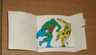 1967 TOPPS COMIC BOOK BUBBLE GUM AQUAMAN Cover MARTIAN MAN HUNTER Mirror TATTOO 2