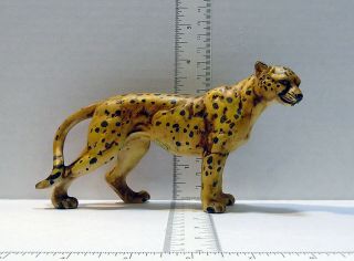 Vintage Uctci Porcelain Cheetah Figurine Realistic