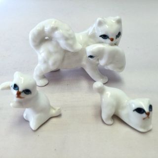 Vintage White Miniature Fine Bone China Persian Cat With Kittens Family Figurine