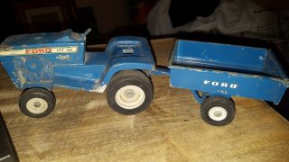 Vintage Diecast Ford Tractor W/ Trailer