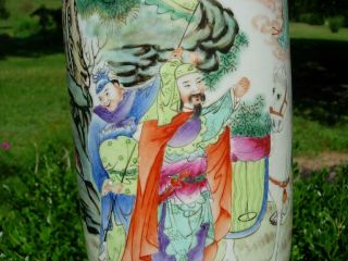 OLD CHINESE FAMILLE ROSE VASE WITH FIGURES AND INSCRIPTION,  REPUBLIC PERIOD 8