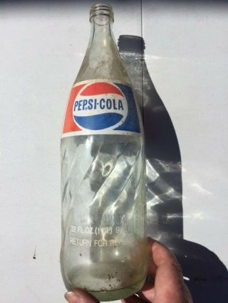 Vintage Pepsi Cola Large 32 Oz Glass Soda Bottle 1 Quart 1976