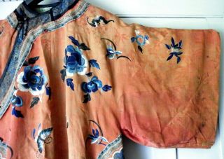 Antique Chinese Qing Dynasty Embroidered Silk Robe 5