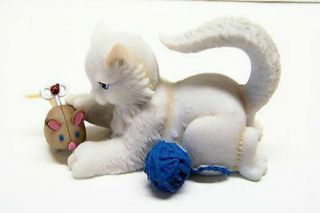Charming Purrsonalities I Love Unwinding With You Cat Yarn Figurine 2 - 1/2 "