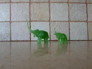 Vintage Green Jadeite Elephant Trunk Up Lucky Glass Figurine Mother And Son