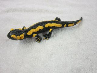 7safari Limited Animal Figurine Fire Salamander