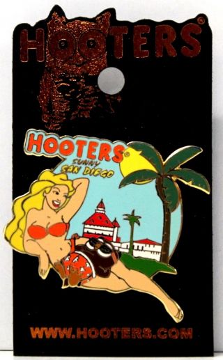 Hooters Sexy Blonde Girl On Sunny San Diego Ca California Beach Lapel Pin