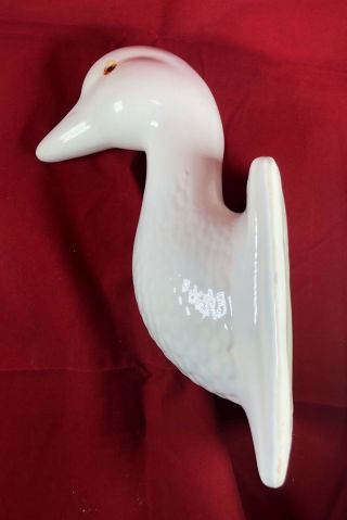 White Ceramic Goose Duck Swan Head Towel Apron Holder Hanger Hook Plaque