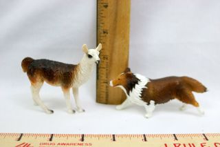 Breyer Stablemates Size Llama & Collie Companion Animals For Farm,  Ranch,  Barn