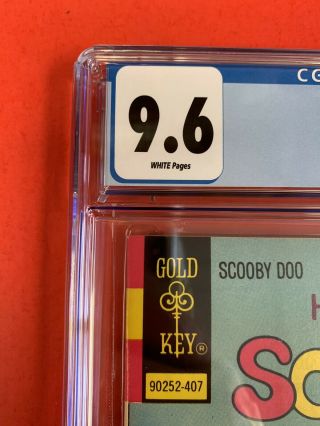 SCOOBY DOO 26 - CGC 9.  6 WHITE PAGES - GOLD KEY COMIC BOOK 1974 3