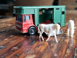 Vintage Matchbox Lesney Horse Box Ergomatic Cab Toy Car Red/green 1969 W/ Horses