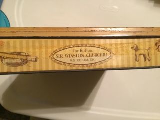 Vintage Sir Winston Churchill collectible biscuit tin Huntley & Palmers 3