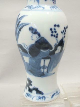 (b) A CHINESE PORCELAIN VASE WITH FIGURES IN A GARDEN DECOR 19TH CENTURY 4