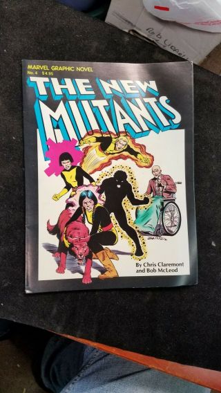 1982 Bronze Age Marvel Graphic Novel No.  4 The Mutants 1st Chris Claremont