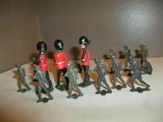 12 Rare Vintage 1938 Metal Tootsietoy Army Soldiers & 3 Lead British Soldiers.