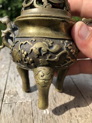 CHINESE 18TH CENTURY BRONZE QING DYNASTY SCHOLARS CENSER DECORATED SQUIRRELS 2