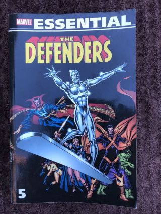 Essential Defenders Volume 5 (marvel,  2010) 20,  Issues Of Continuity