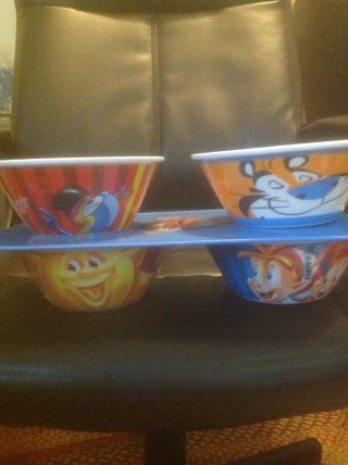 Set Of 4 Kelloggs Cereal Bowls Collectible Rare Collectible Limited